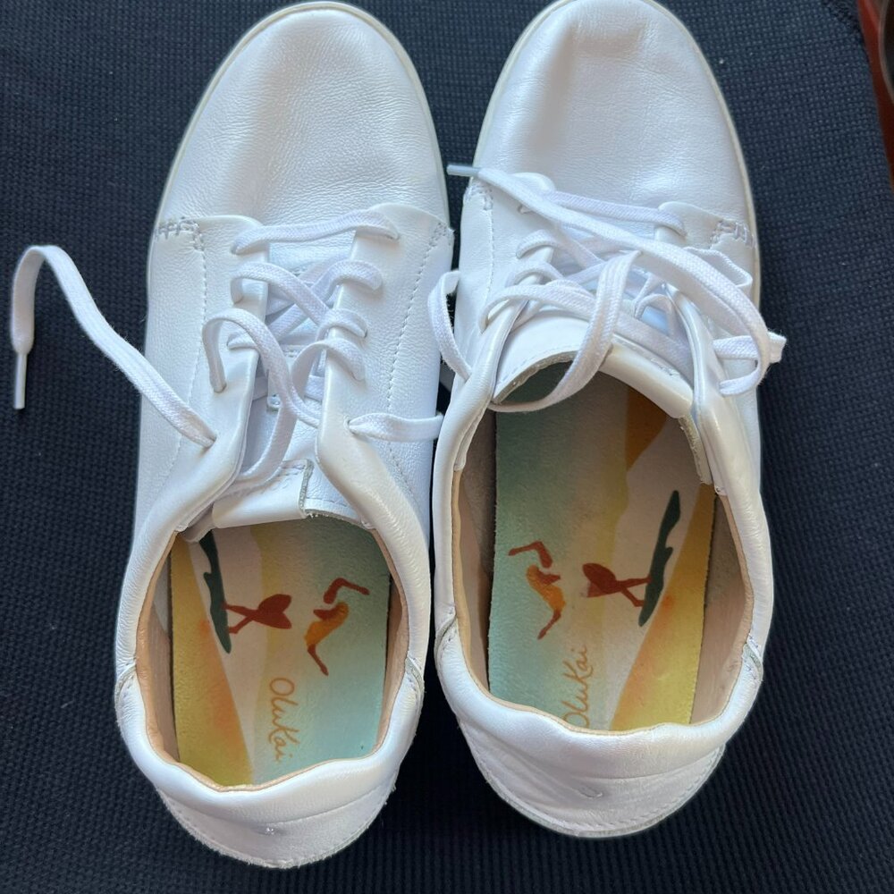 Olukai Women' Leather Sneaker
